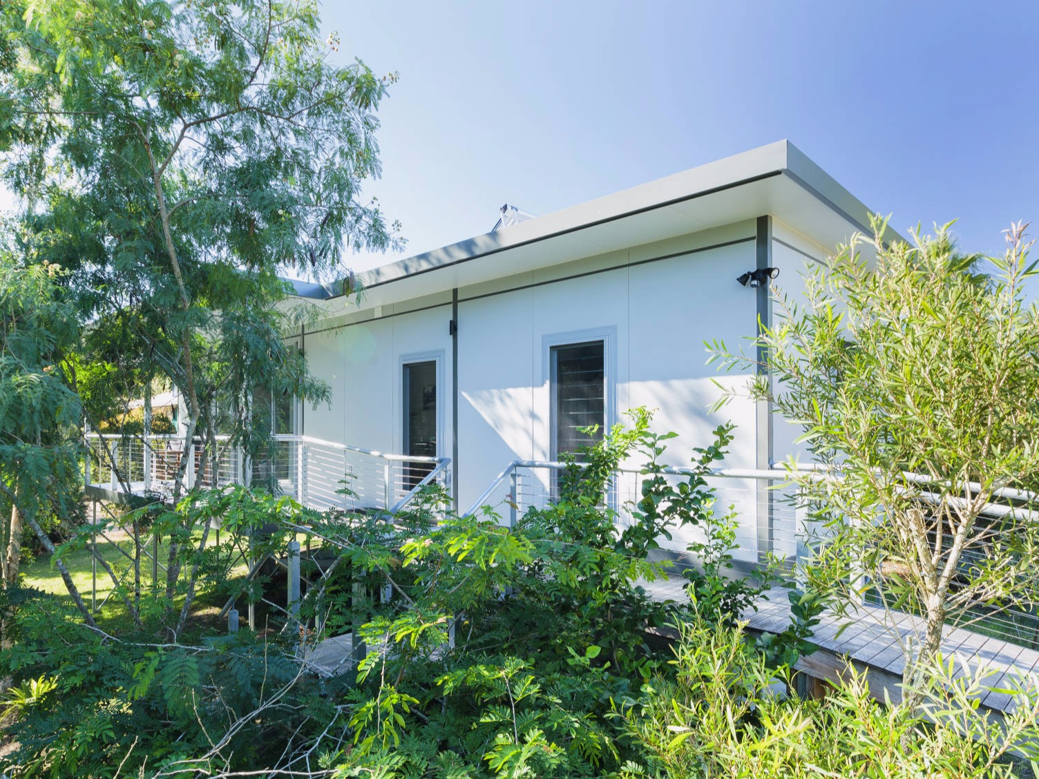 MAAP House hybrid panelised modular homes. The Clovelly Granny Flat weekend accommodation factory built complete external